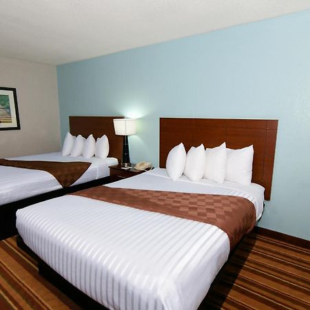 Rock Island Inn & Suites Marshalltown Exteriér fotografie