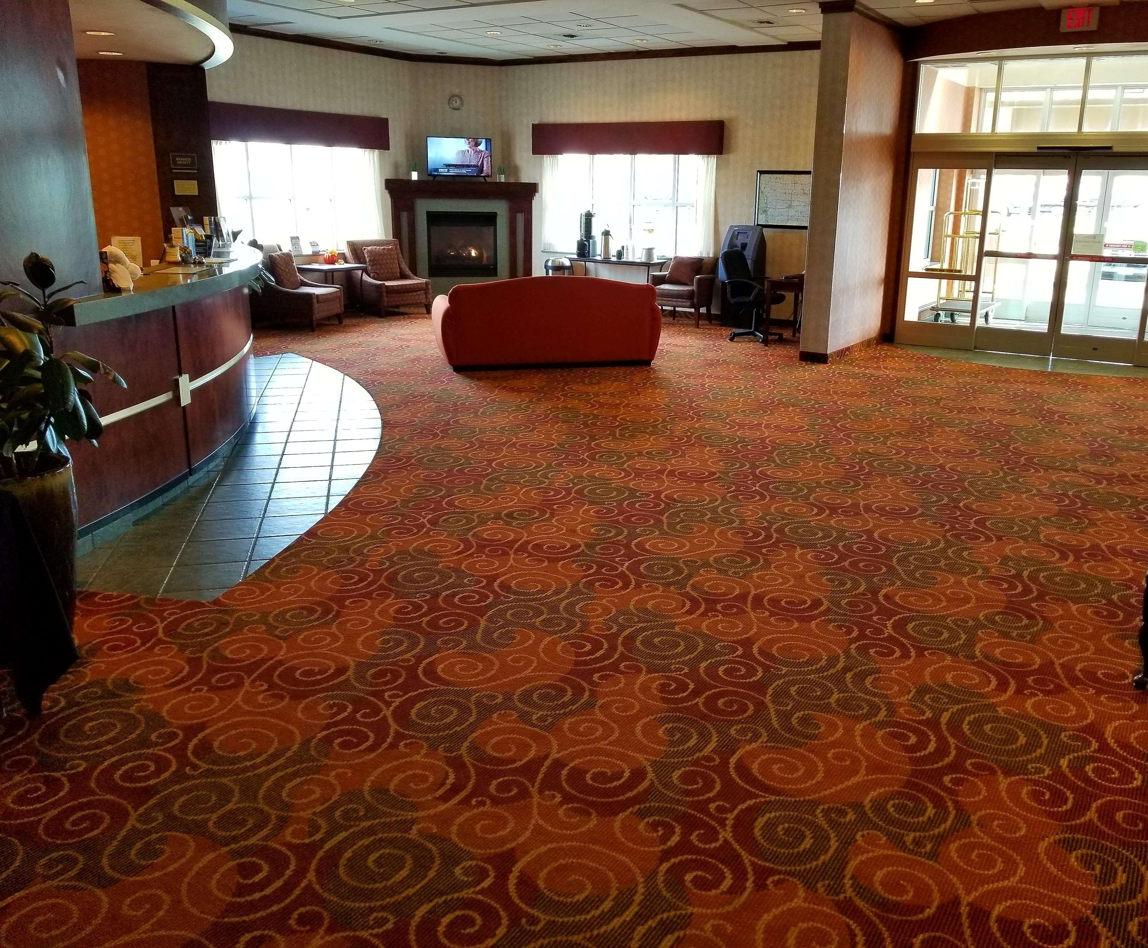 Rock Island Inn & Suites Marshalltown Exteriér fotografie