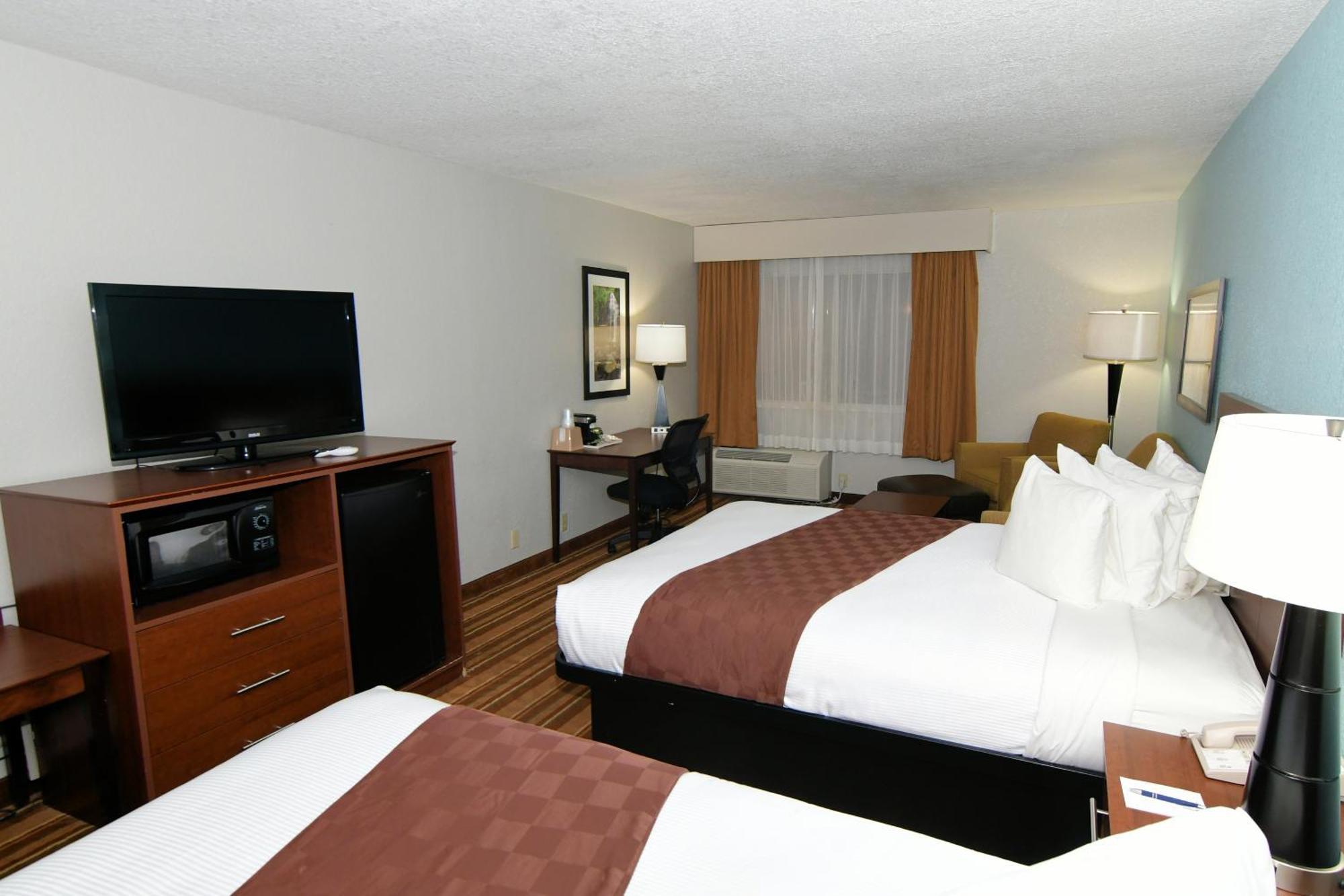 Rock Island Inn & Suites Marshalltown Exteriér fotografie