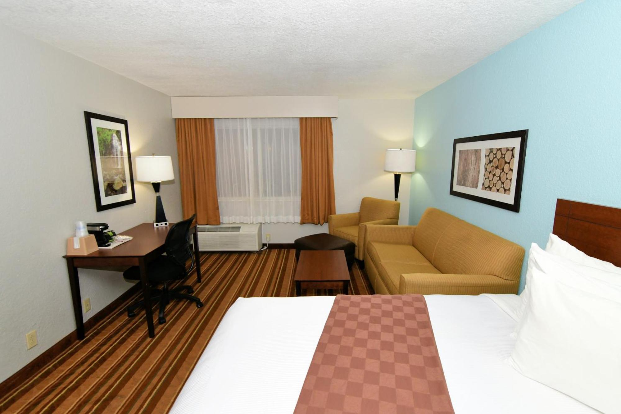 Rock Island Inn & Suites Marshalltown Exteriér fotografie