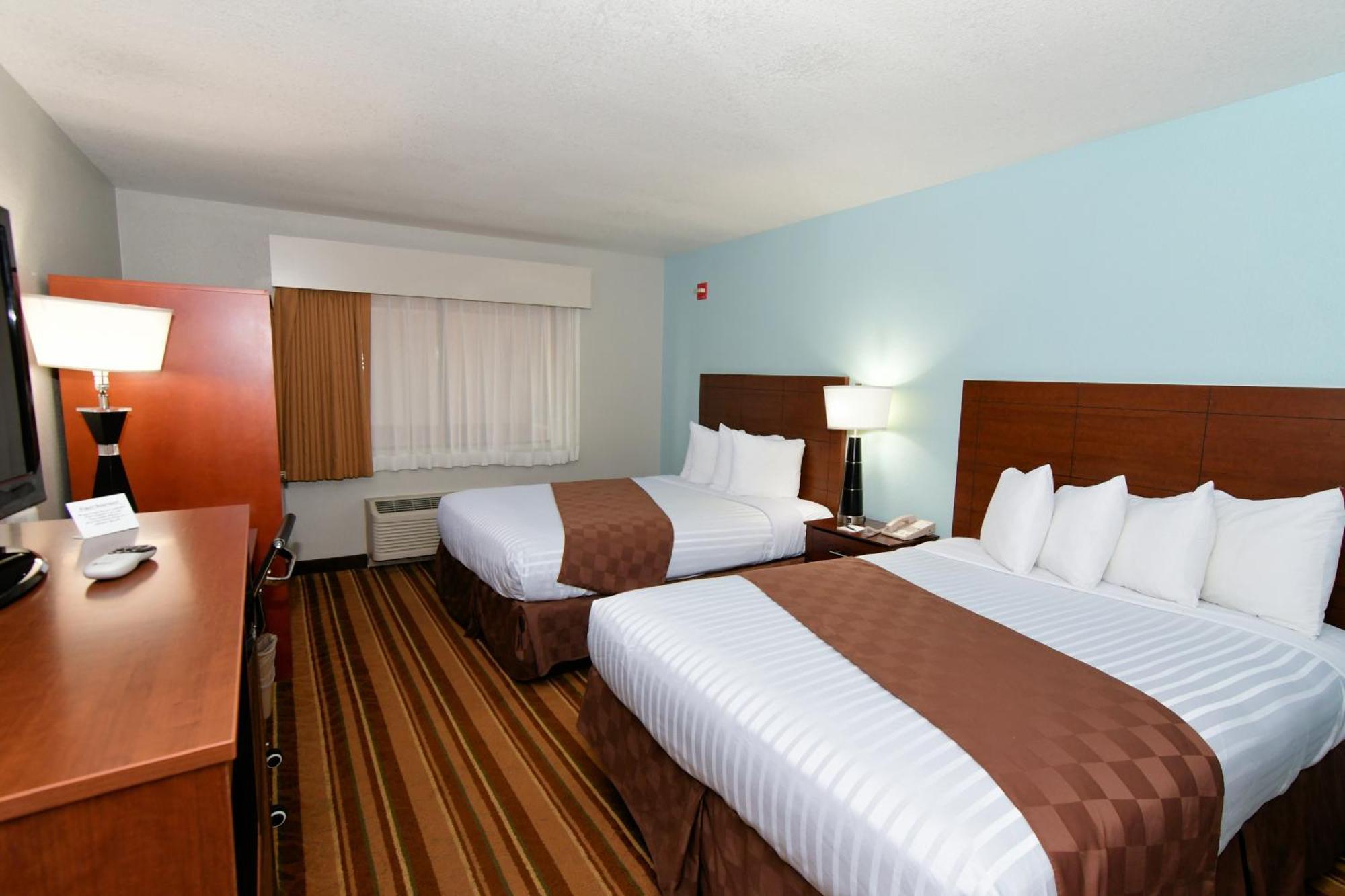 Rock Island Inn & Suites Marshalltown Exteriér fotografie
